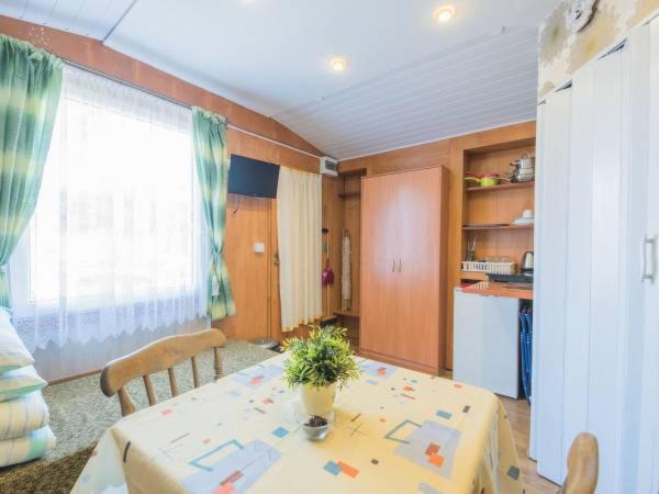 Zacisze,Klonowa 17 Hotel Dzwirzyno Luaran gambar